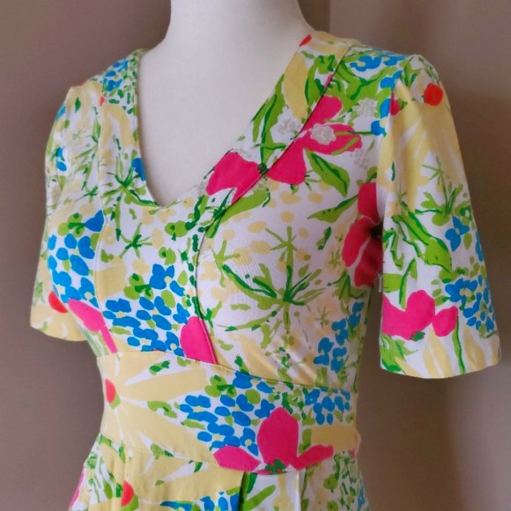 Lilly Pulitzer Dress in Blue Eyed Girl Print Size XS - Picture 7 of 16